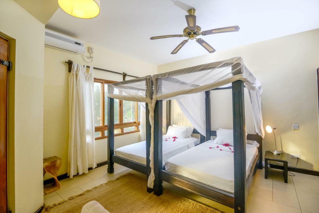 Blue Bay Cove Apartment Watamu Exterior photo